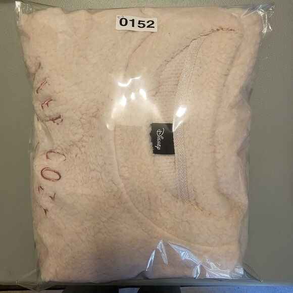 Disney "Keep Cozy" Winnie The Pooh & Piglet Sleepwear Top Comfort Pink Fleece 2X - Picture 13 of 13